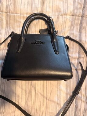Coach small hand bag in Black
